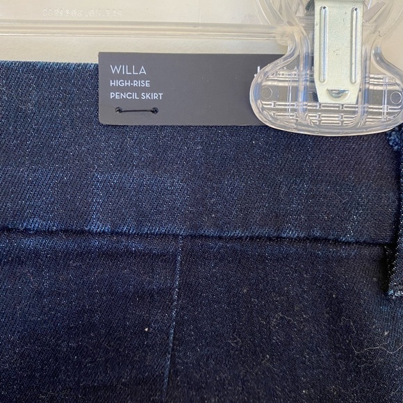 J Brand • Willa High Rise Denim Pencil skirt - Picture 6 of 9
